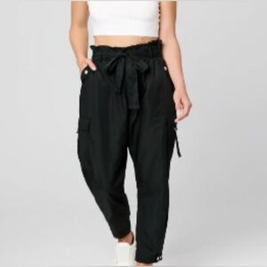 NWT Blank NYC Cargo Time Machine Pants